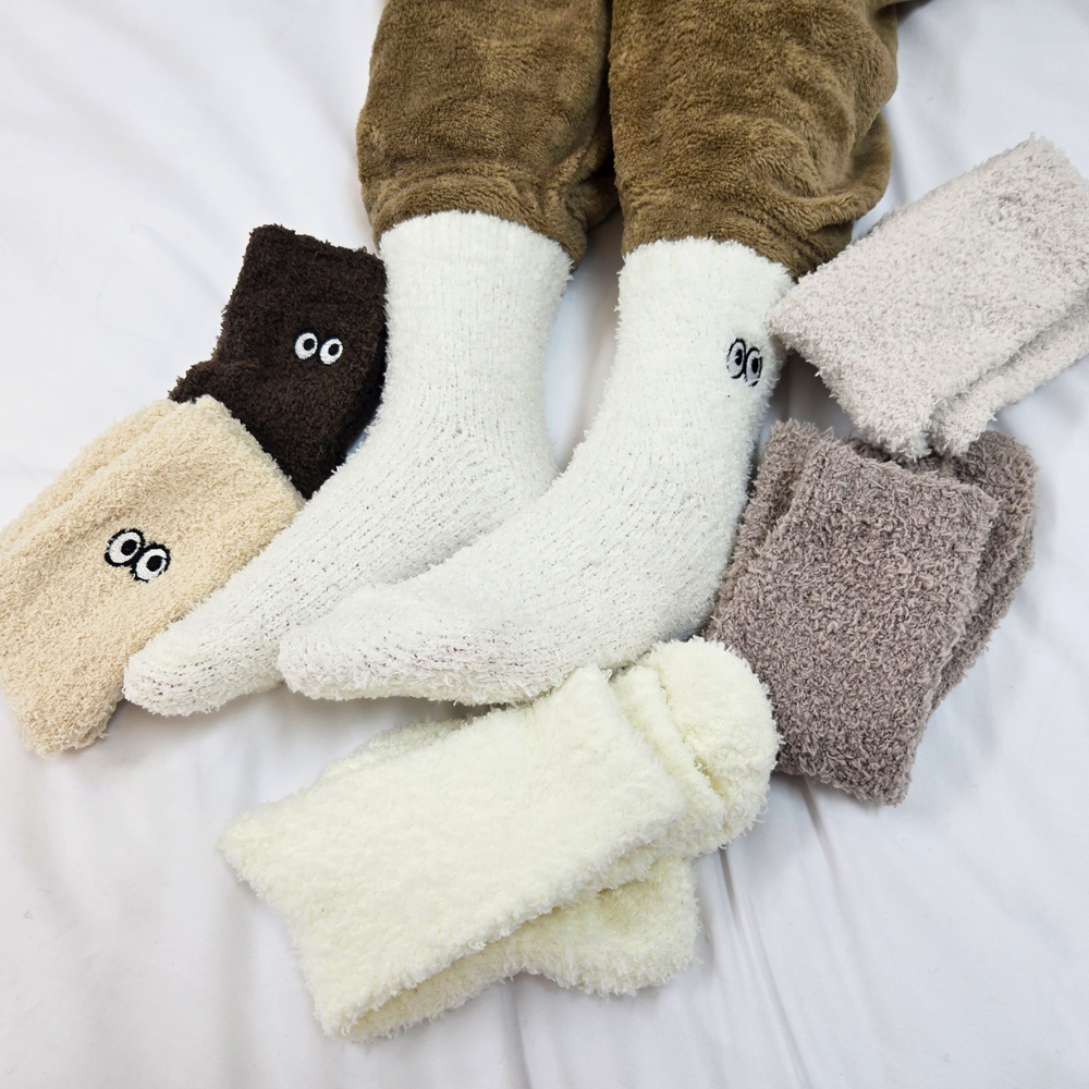 여성 겨울 수면 양말 보온 귀여운 무지 털양말 수족냉증 선물 흰색 무압박