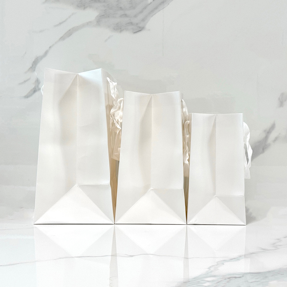 투명창쇼핑백 화이트 돌잔치 답례품 선물 포장 종이가방 꽃다발 윈도우 18x13x25 - 상세 이미지 5