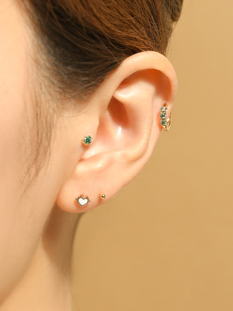 [0.8mm]14K 인터널 모이사나이트 다이아 퀸 라블렛 피어싱 귀걸이 - 상세 이미지 5