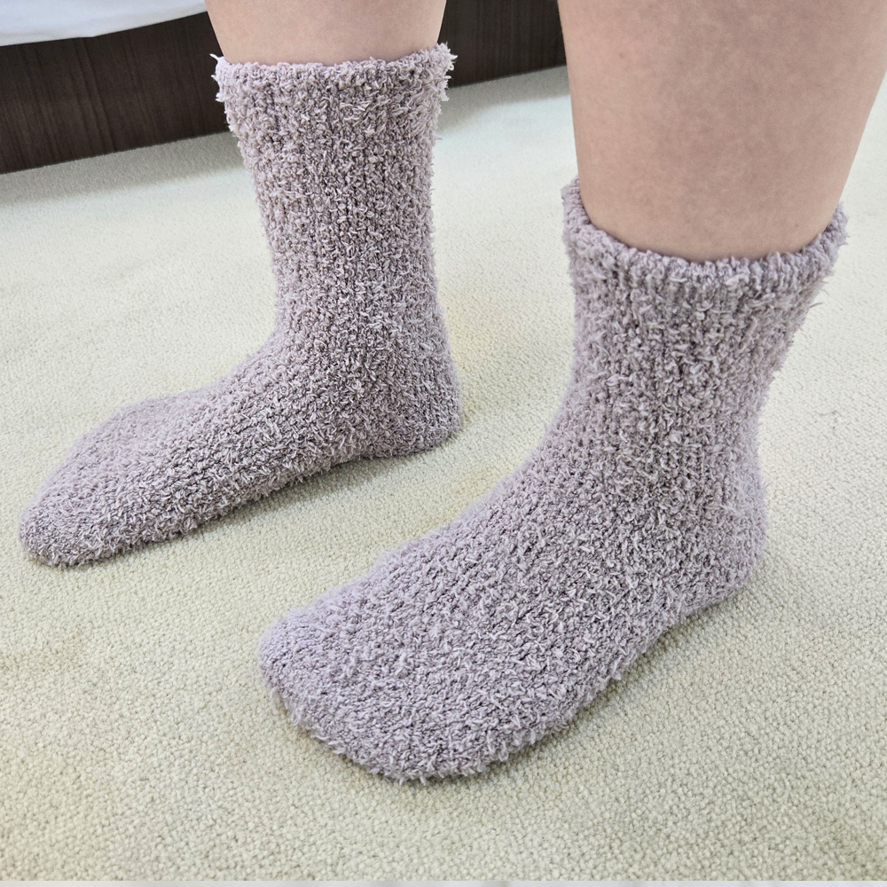 여성 겨울 수면 양말 보온 귀여운 무지 털양말 수족냉증 선물 흰색 무압박