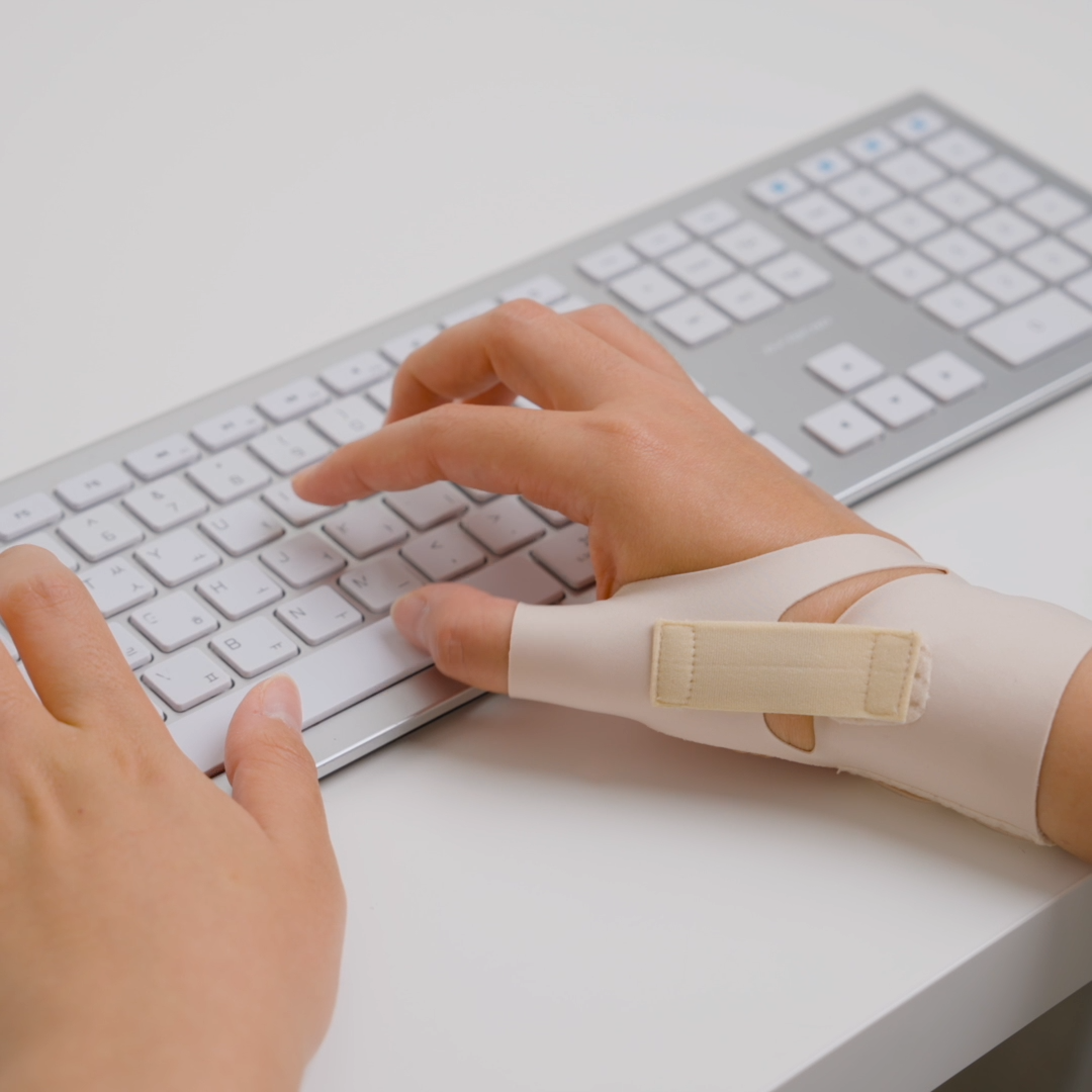 바디엠 엄지스트랩 손목 의료용 압박 밴드 건초염 보호대