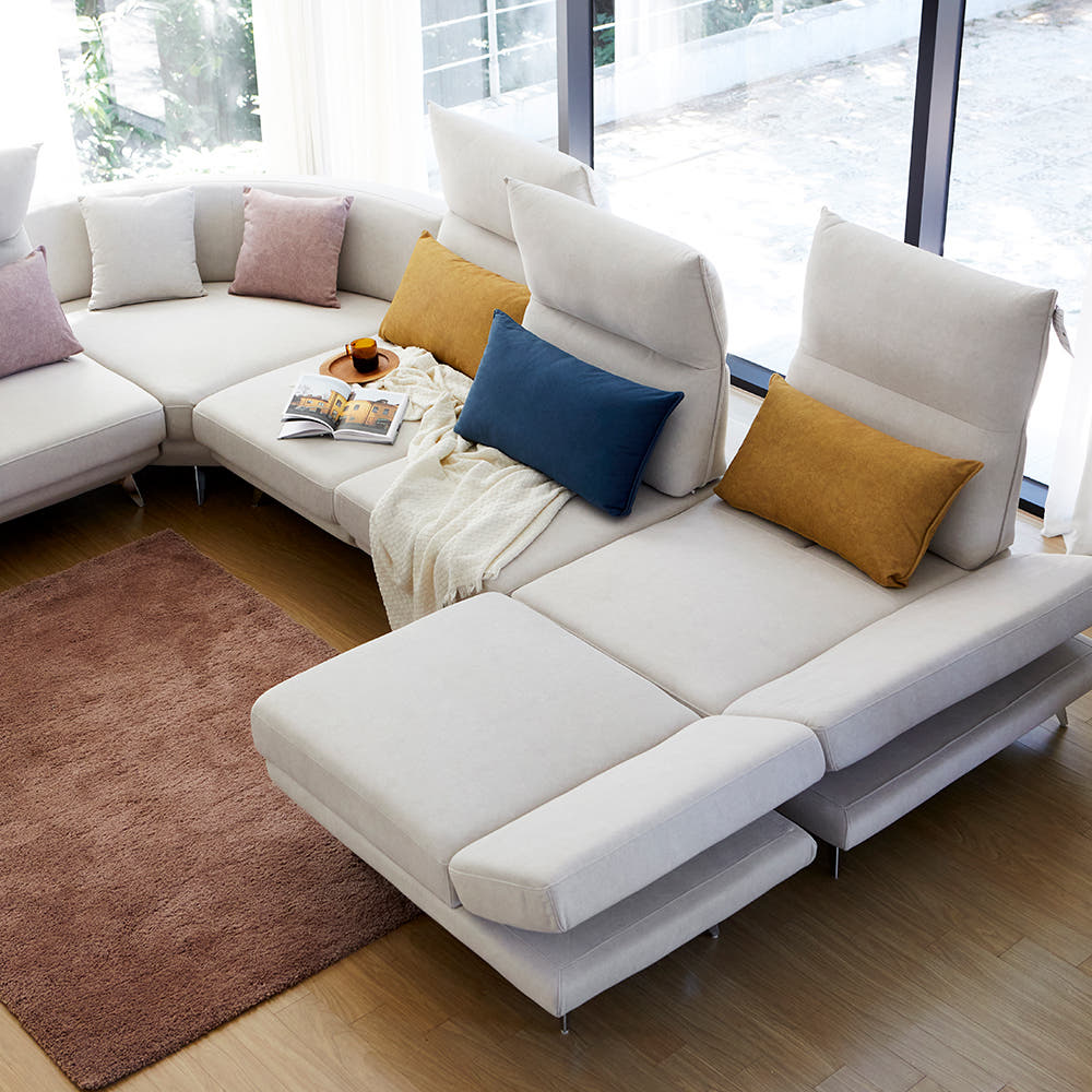 모던홈즈 우노 스윙 소파 스윙 기능 시연