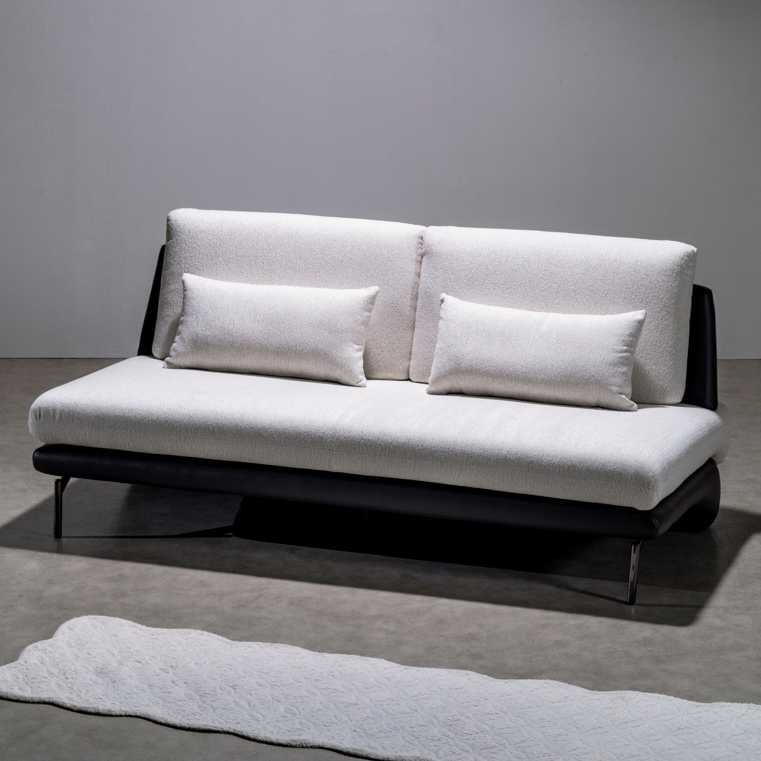 수아브 루디 부클레 레이븐 3인 패브릭 소파 팔걸이 없는 소파