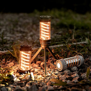 로티캠프 캠핑 랜턴 조명 호롱불 캠핑등 전등 램프 SCL-360 운동러 솔직 후기 | 실사용 리뷰 - 상품 이미지 1