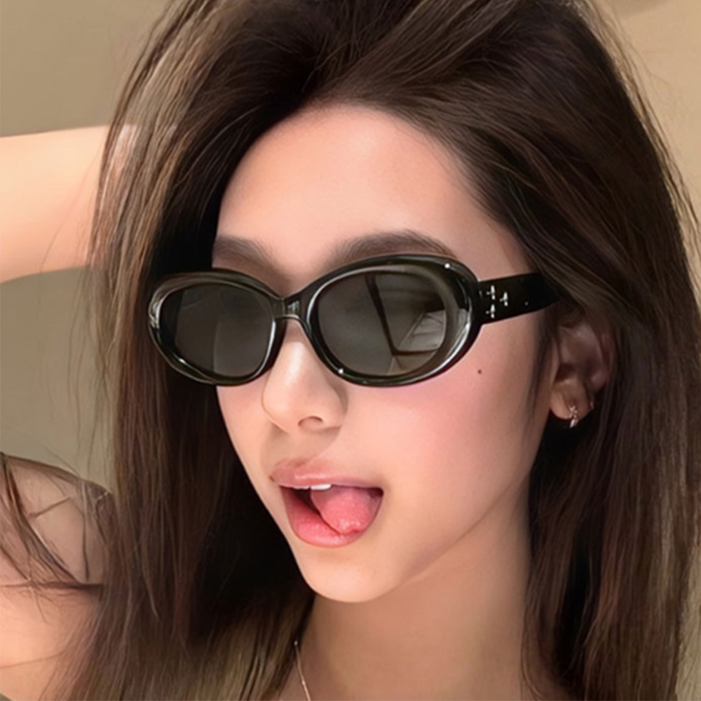 여자 선글라스 명품 패션 여성 예쁜 데일리 고급 연예인 중년 엄마 선물 자외선차단 20대 - 상품 이미지