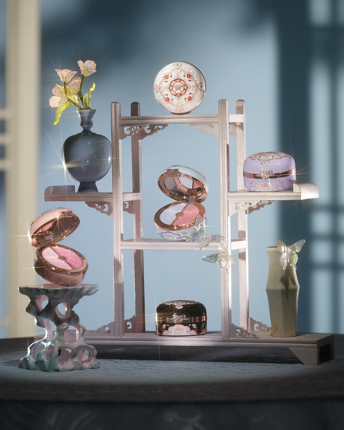 플라워노즈 버터플라이 클라우드 블러셔 - 상품 이미지