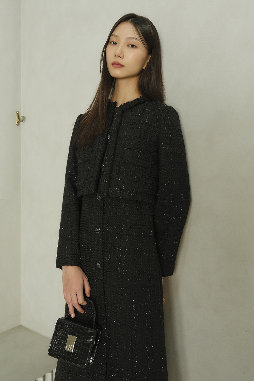 JANE Long sleeve Fringe Tweed Cropped Jacket_black - 상세 이미지 2
