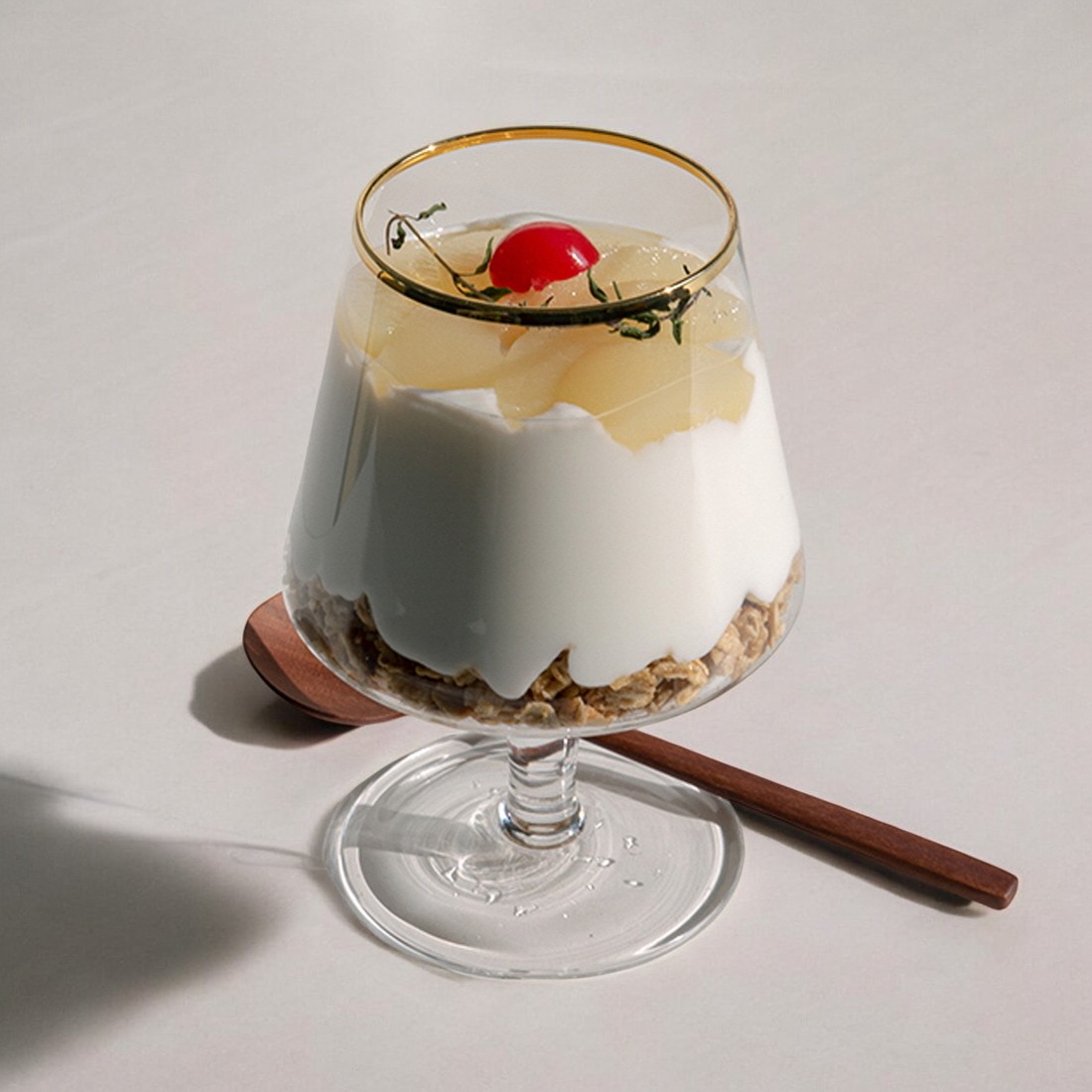 뚱이 고블렛 홈카페 내열유리컵 아이스아메리카노 맥주잔 하이볼잔 480ml 골드림