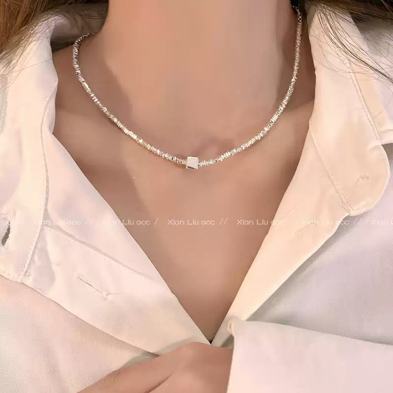 나솔사계 80화 경리 목걸이 실버 우아한 의상 옷 패션 - 메인 이미지