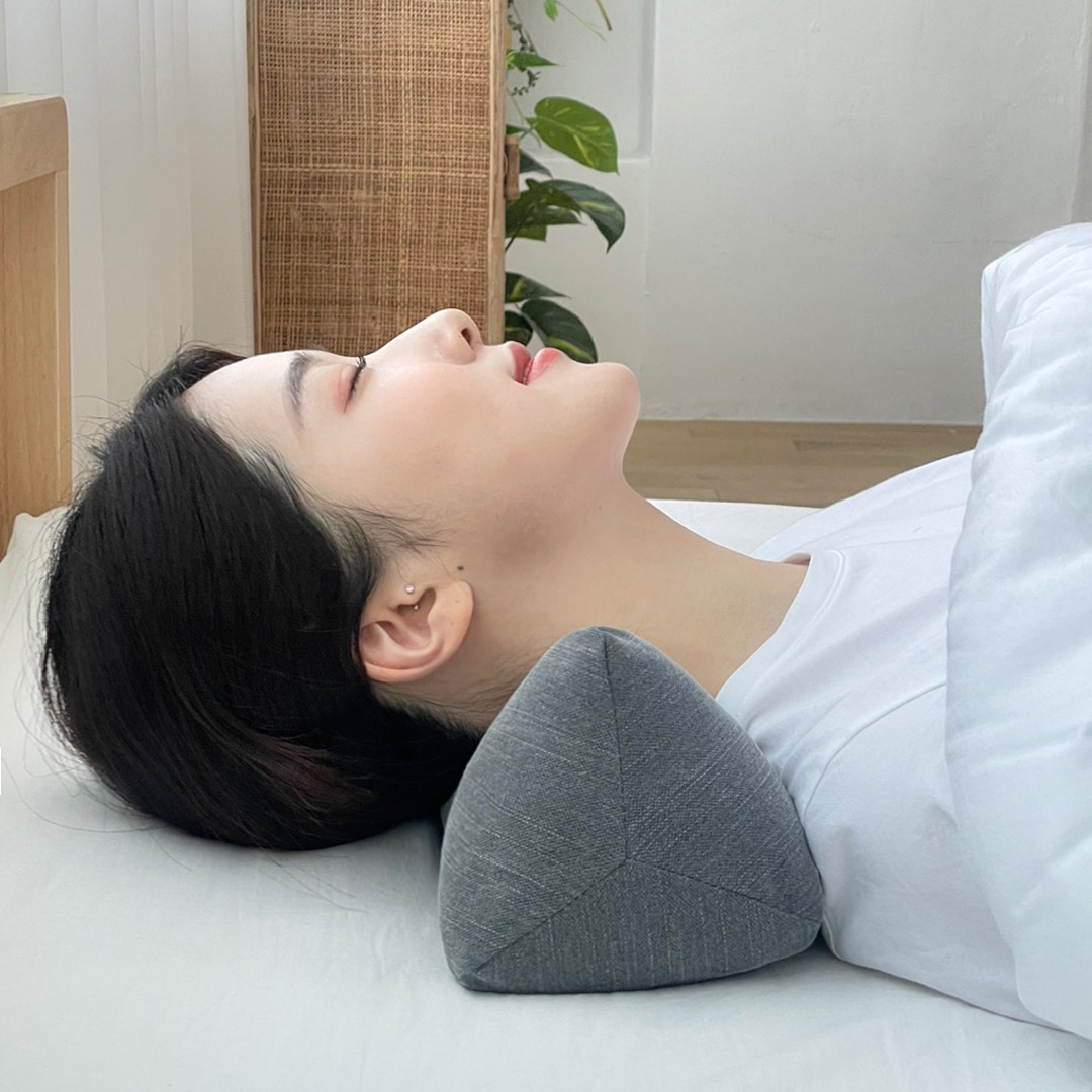 누아 메밀 경추베개 거북목 일자목 경추목베개 미니 숯그레이