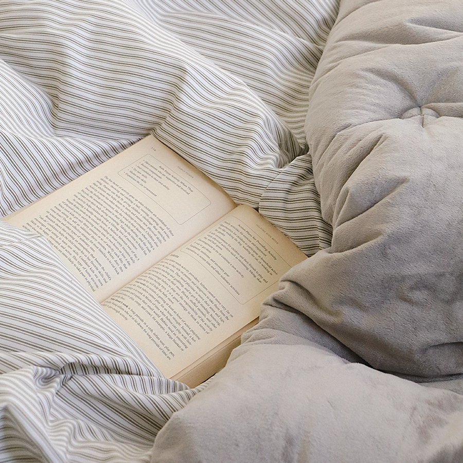 극세사이불 겨울 차렵이불 이음선없는 광폭 옥수수솜 시티팝 스트라이프 4색상 단품 SS