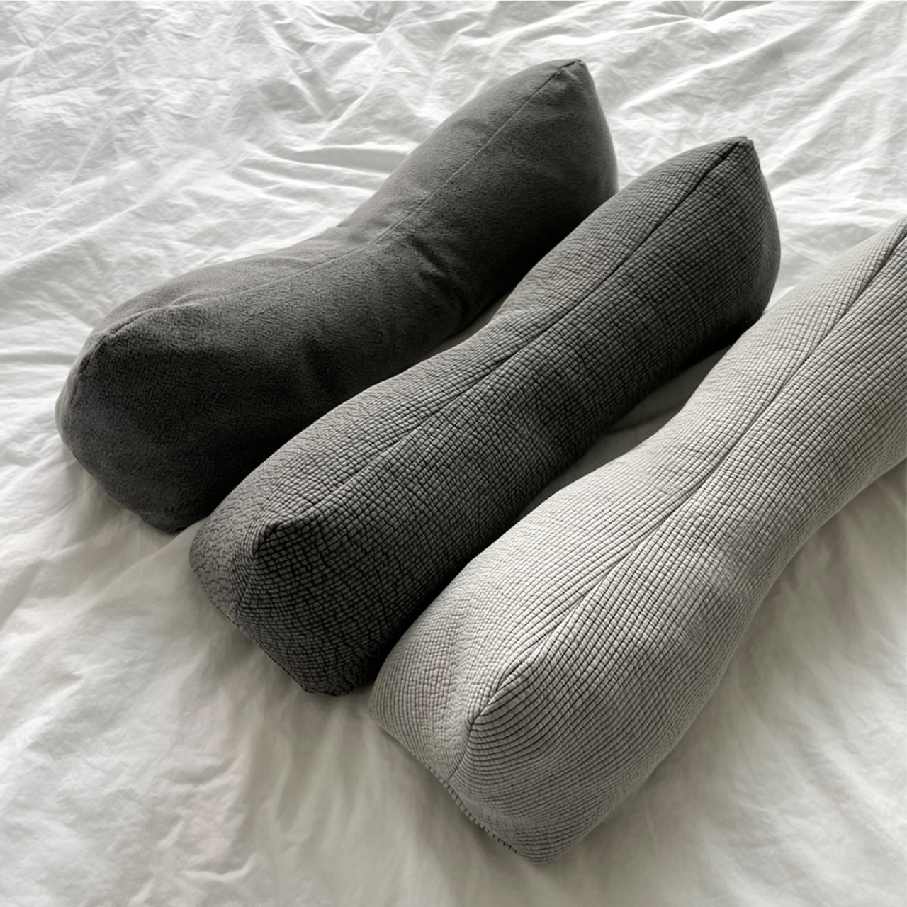 누아 메밀 경추베개 거북목 일자목 경추목베개 미니 숯그레이