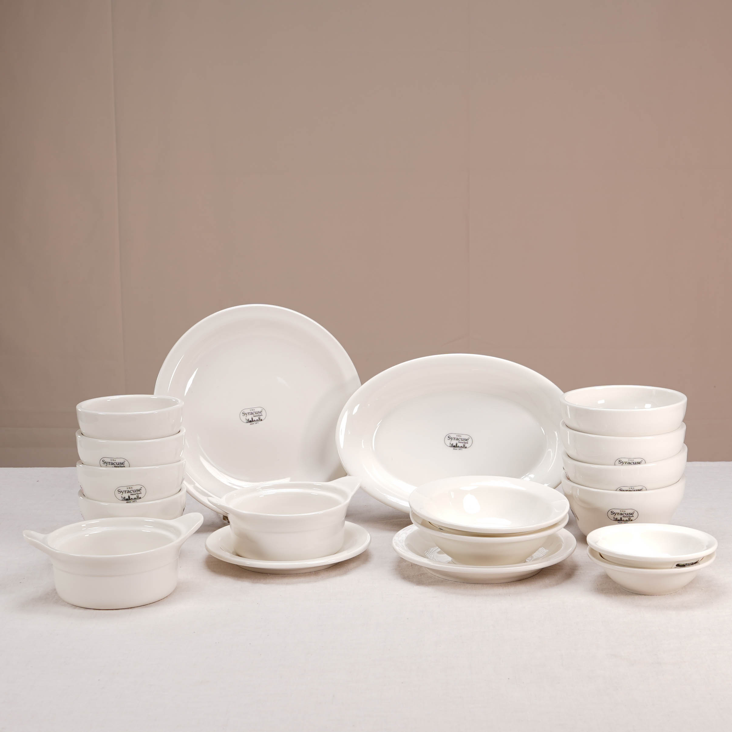 시라쿠스 뉴욕 4인 그릇세트 B형 18P 신혼 식기세트 화이트