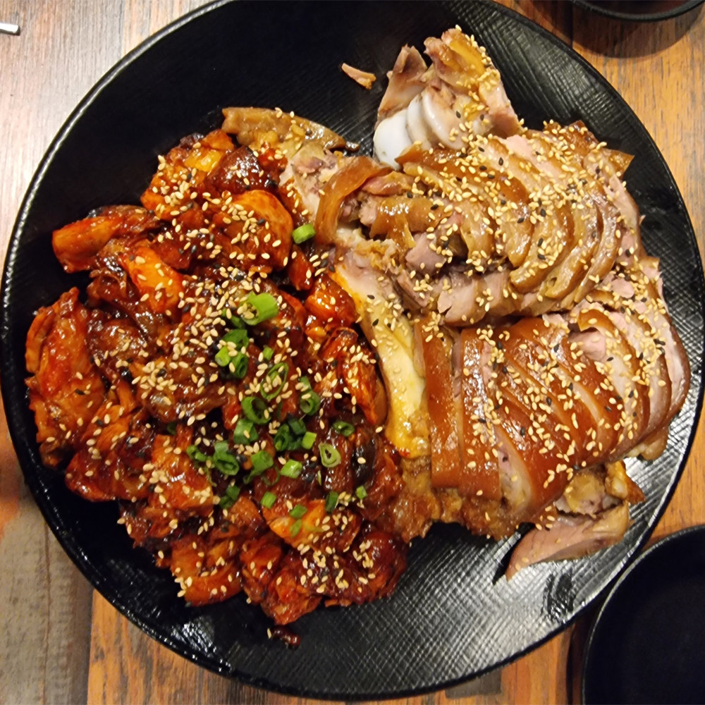 [수원시 배달] 뭘 먹을지 고민된다면 반반족발 중 [정자 오향한방족발] : 동네시장 장보기
