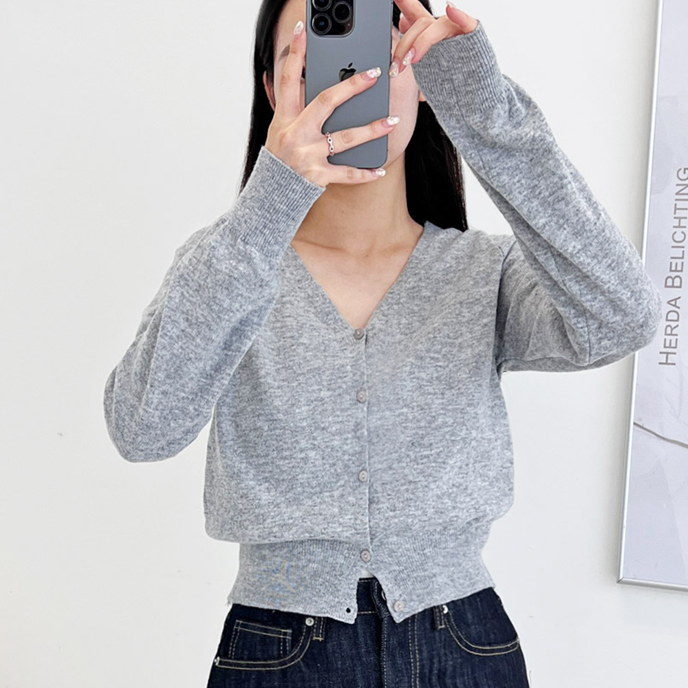 보카시가디건 그레이 회색 니트 크롭 브이넥 간절기 가디건 - 상세 이미지 4
