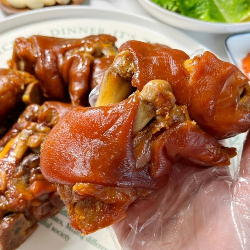 푸드잇다 미니족 돼지 미니족발 한방 통 족발 300g+300g - 상세 이미지 2