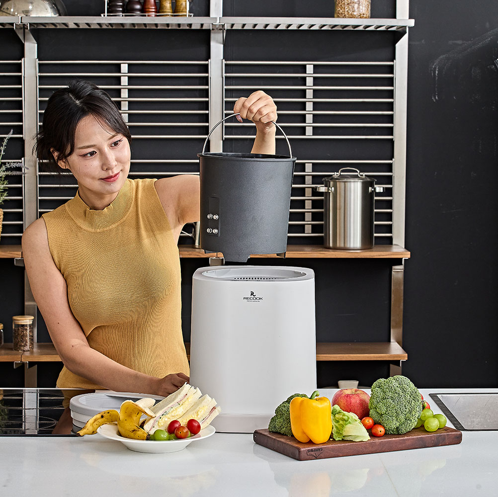 리쿡 음식물처리기 더펠리체 4L 건조 분쇄형 가정용 분리 세척 자동