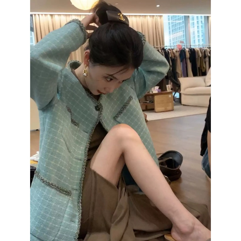 손해보기싫어서 12화 신민아 코트 자켓 손해영 체크 프렌치 의상 옷 패션 - 상세 이미지 3