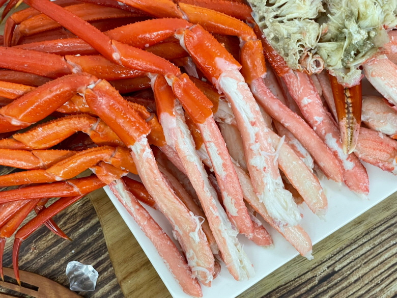 선주 직판 제철 연지홍게 구룡포 후포리 박달홍게 자숙