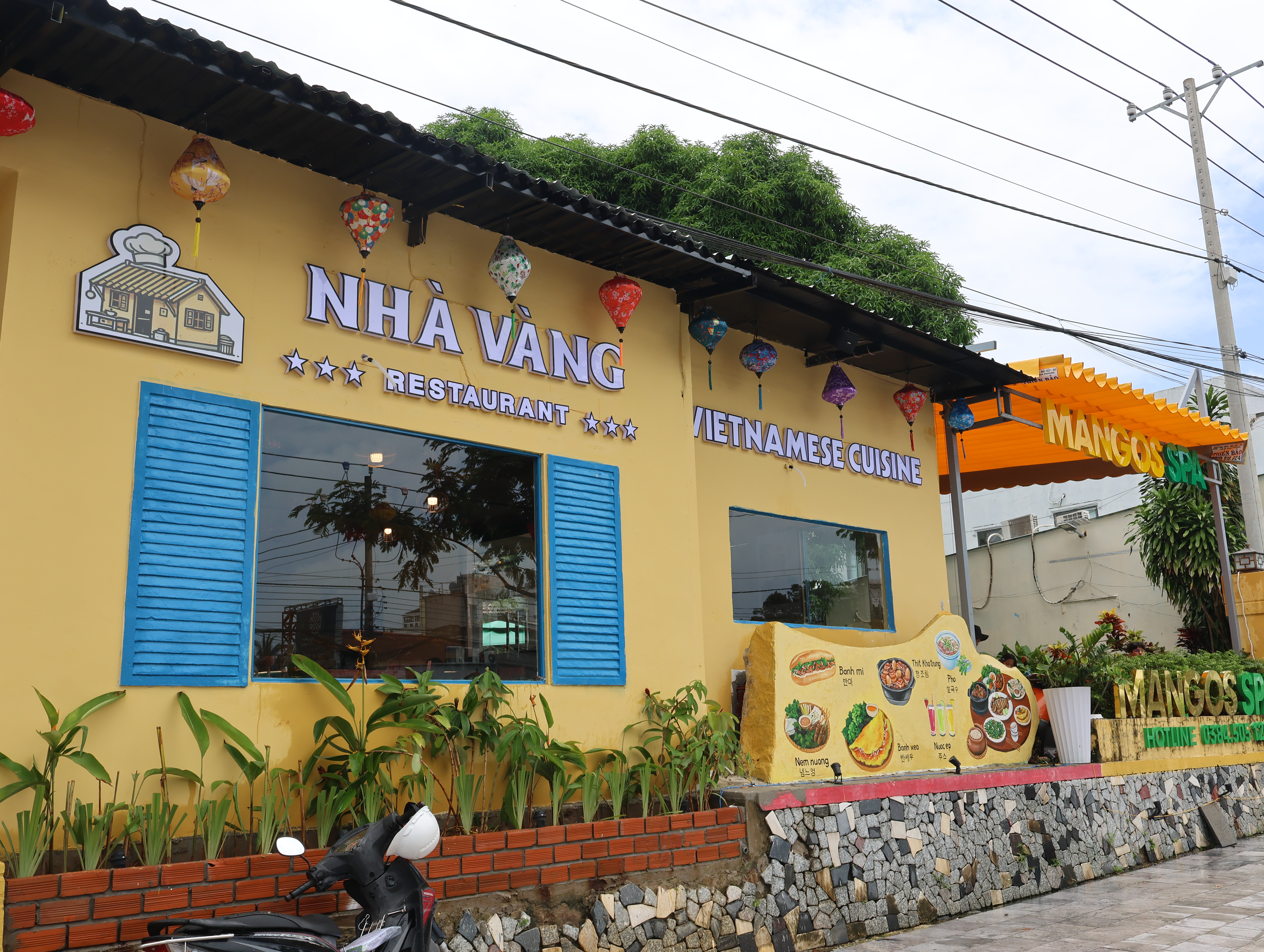 푸꾸옥 그랜드월드 북부 나이트 투어 픽업샌딩 마사지 포함