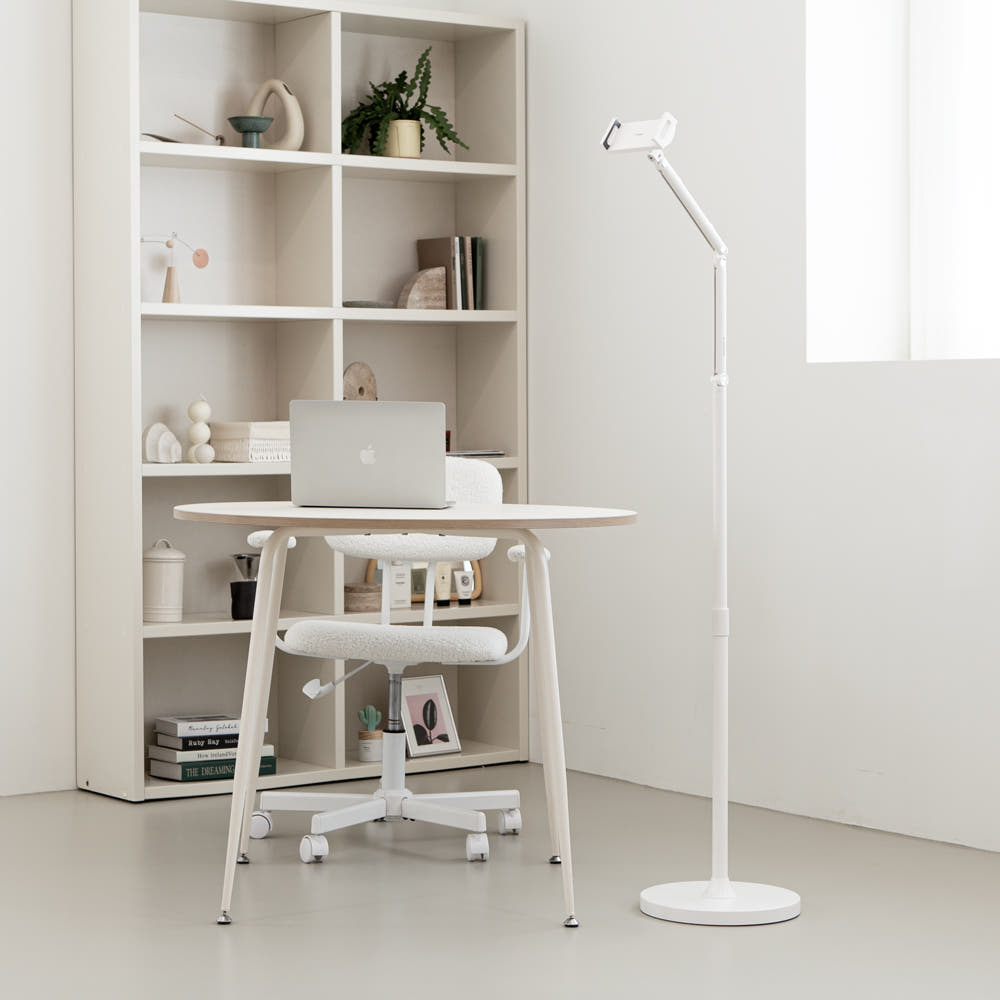 디센느 거치대 실사용 사진