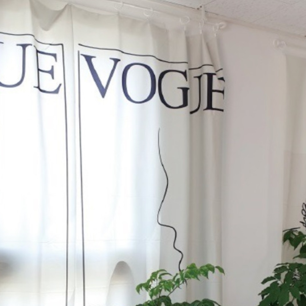 짧은 창 커튼 아이방 작은 창 커튼 큰 케텐