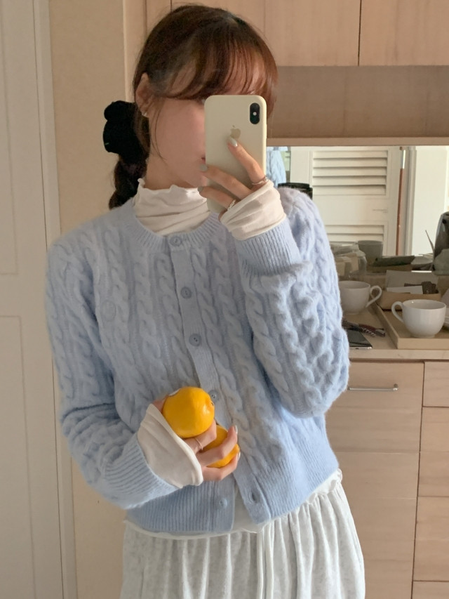 ✨후기극찬!💕URBANE MADE💕 조이 크롭 케이블 알파카 꽈배기 가디건 (3c) 상세 이미지 138