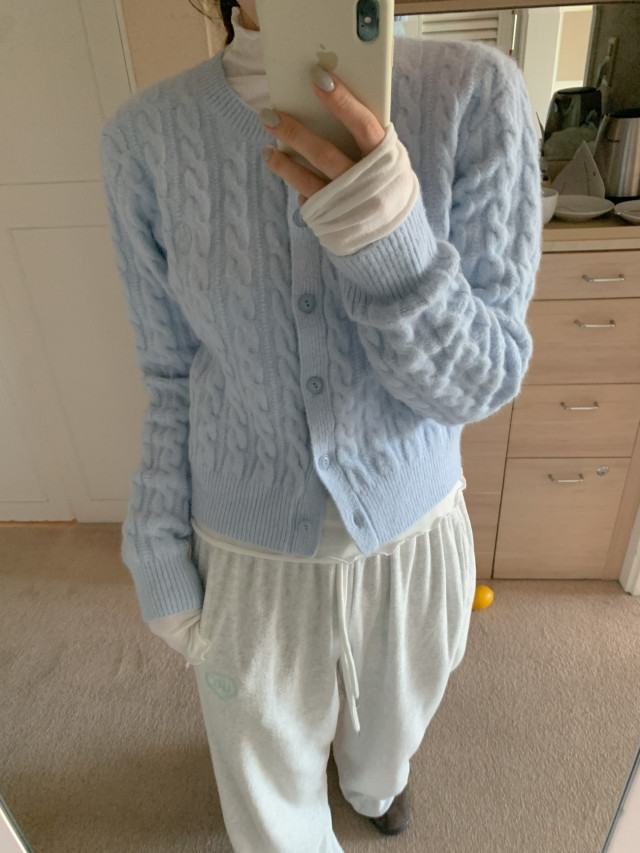 ✨후기극찬!💕URBANE MADE💕 조이 크롭 케이블 알파카 꽈배기 가디건 (3c) 상세 이미지 133
