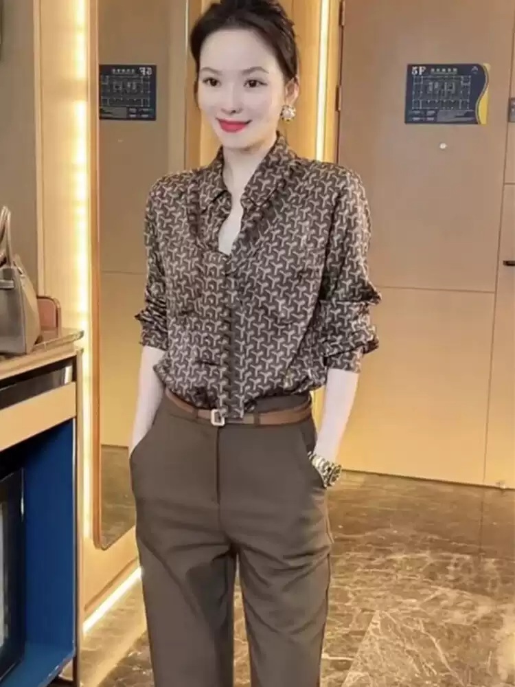 다리미 패밀리 3화 박지영 블라우스 셔츠 고봉희 호피 세련된 의상 옷 패션 - 상세 이미지 2