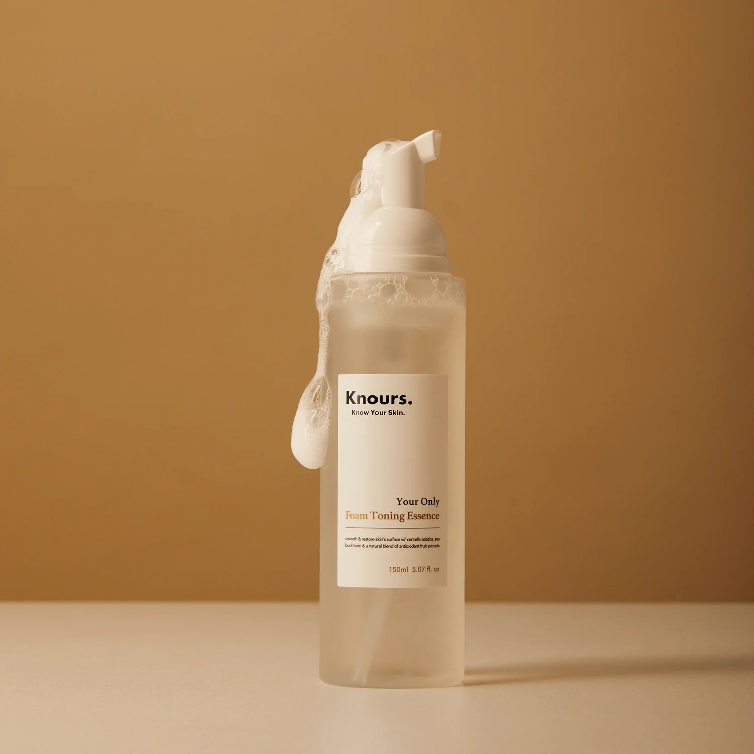 Knours 놀스 폼 토닝 에센스 150ml 저자극 브라이트닝 비건 토너 - 메인 이미지