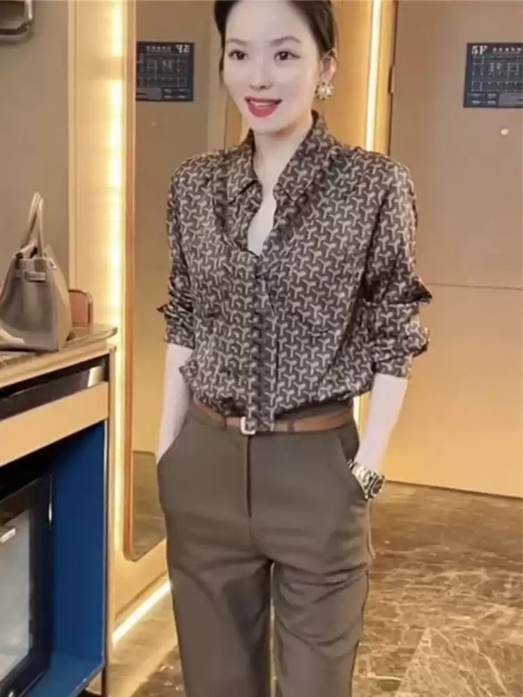 다리미 패밀리 3화 박지영 블라우스 셔츠 고봉희 호피 세련된 의상 옷 패션 - 상세 이미지 5