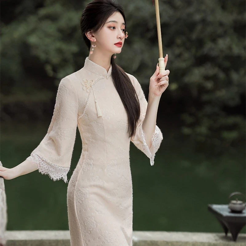 흰색아오자이 전통 드레스 컨셉룩 파티복 무대의상 졸업사진 - 상세 이미지 2