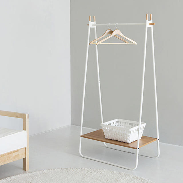 SOPHIE 행거 설치 컷