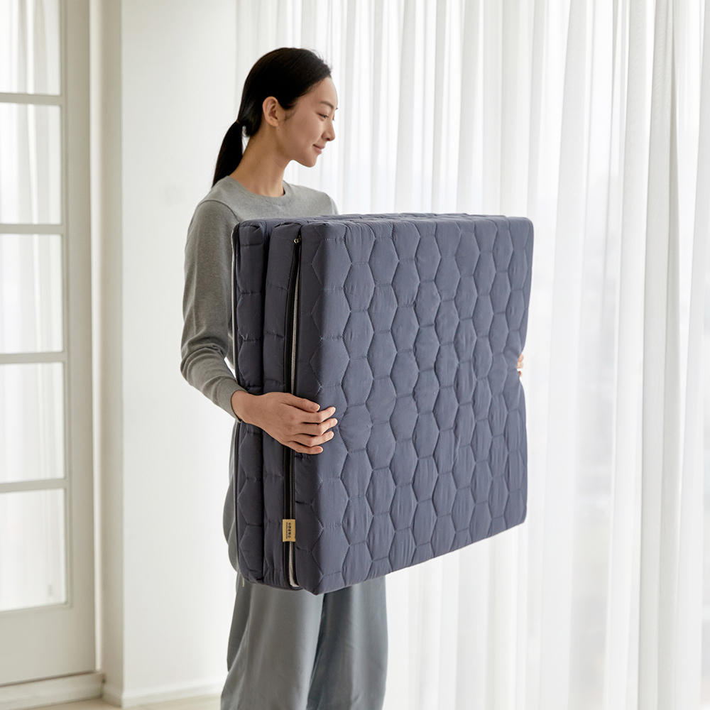 수면공학소 허리에좋은 단단한 3단 매트리스 바닥 수면매트 접이식 토퍼 차콜 5T MS