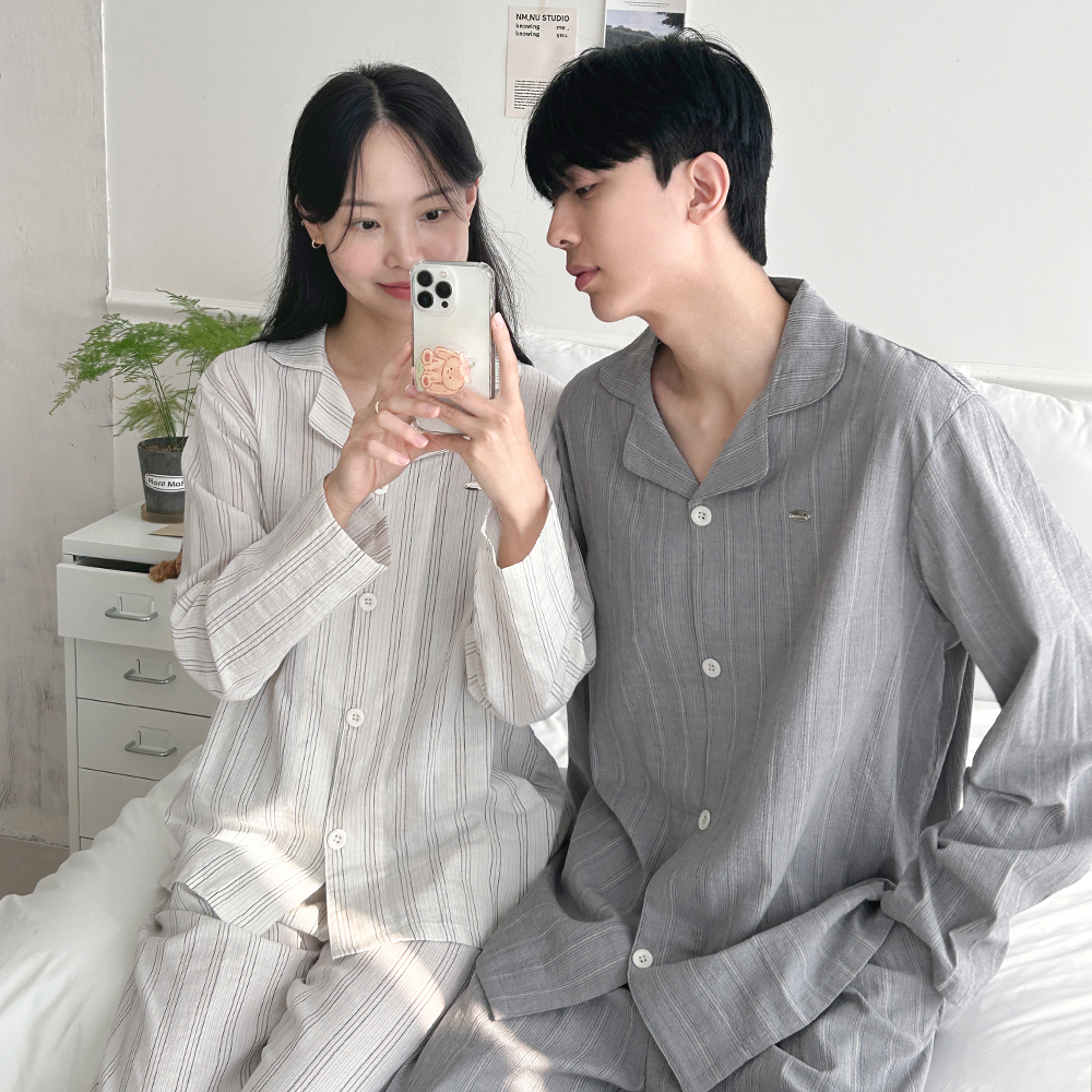 스테이 스트라이프 긴팔 커플파자마 남녀공용 잠옷세트 2color - 상품 이미지