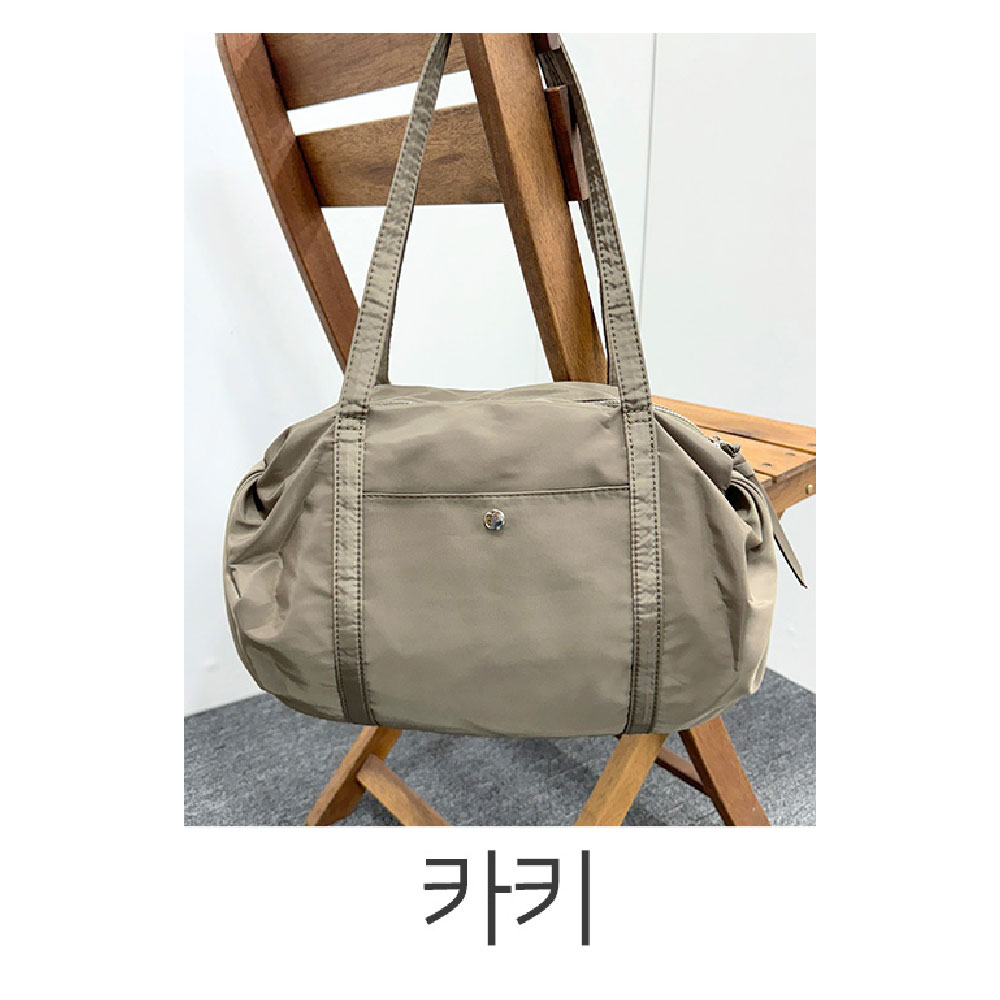 가벼운 캐주얼 운동 숄더백 심플한 미디엄 라지 라운드 초경량 빅사이즈 숄더가방 - 상세 이미지 4