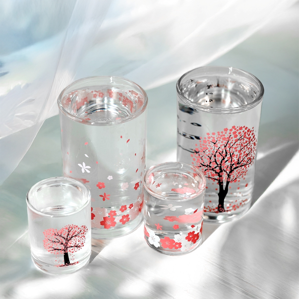 꽃피는 벚꽃 봄꽃 소주잔 맥주잔 4p 세트 집들이선물 변색 변온 소맥 인생술잔