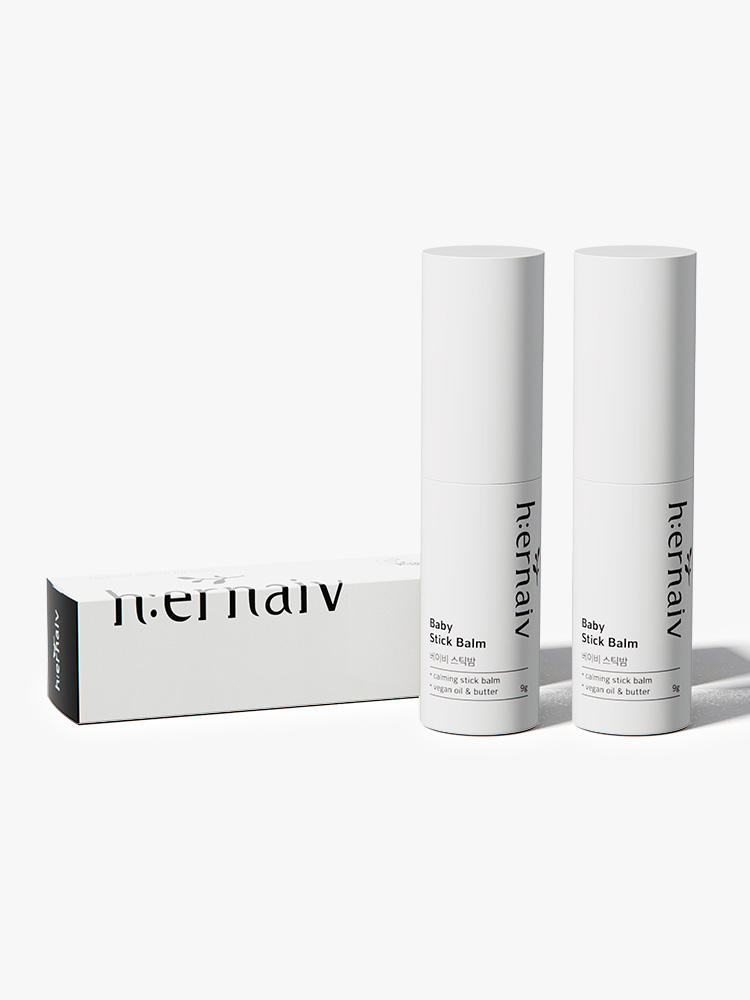 어네이브 비건 베이비 스틱밤 사용 모습