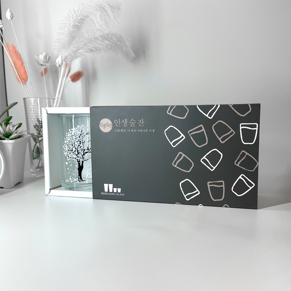꽃피는 벚꽃 봄꽃 소주잔 맥주잔 4p 세트 집들이선물 변색 변온 소맥 인생술잔