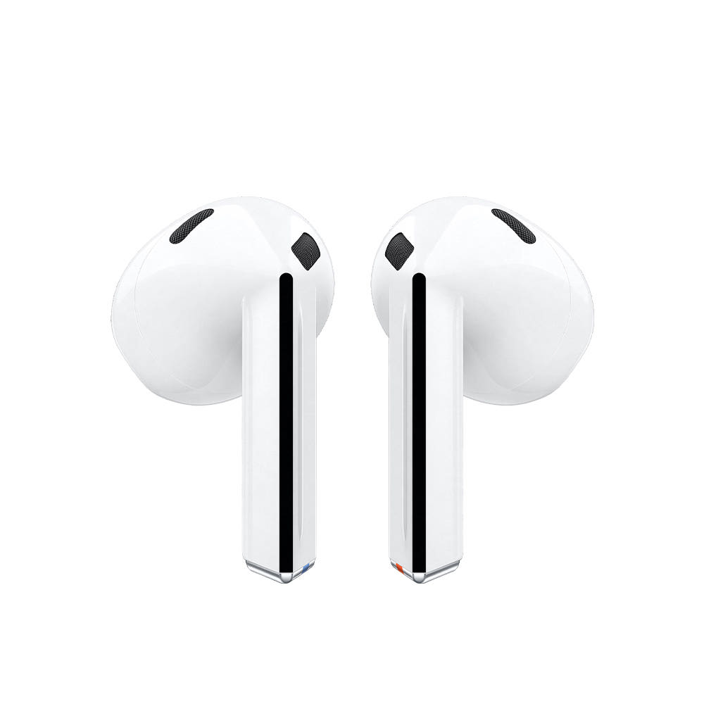 갤럭시 버즈3 화이트 착용 컷