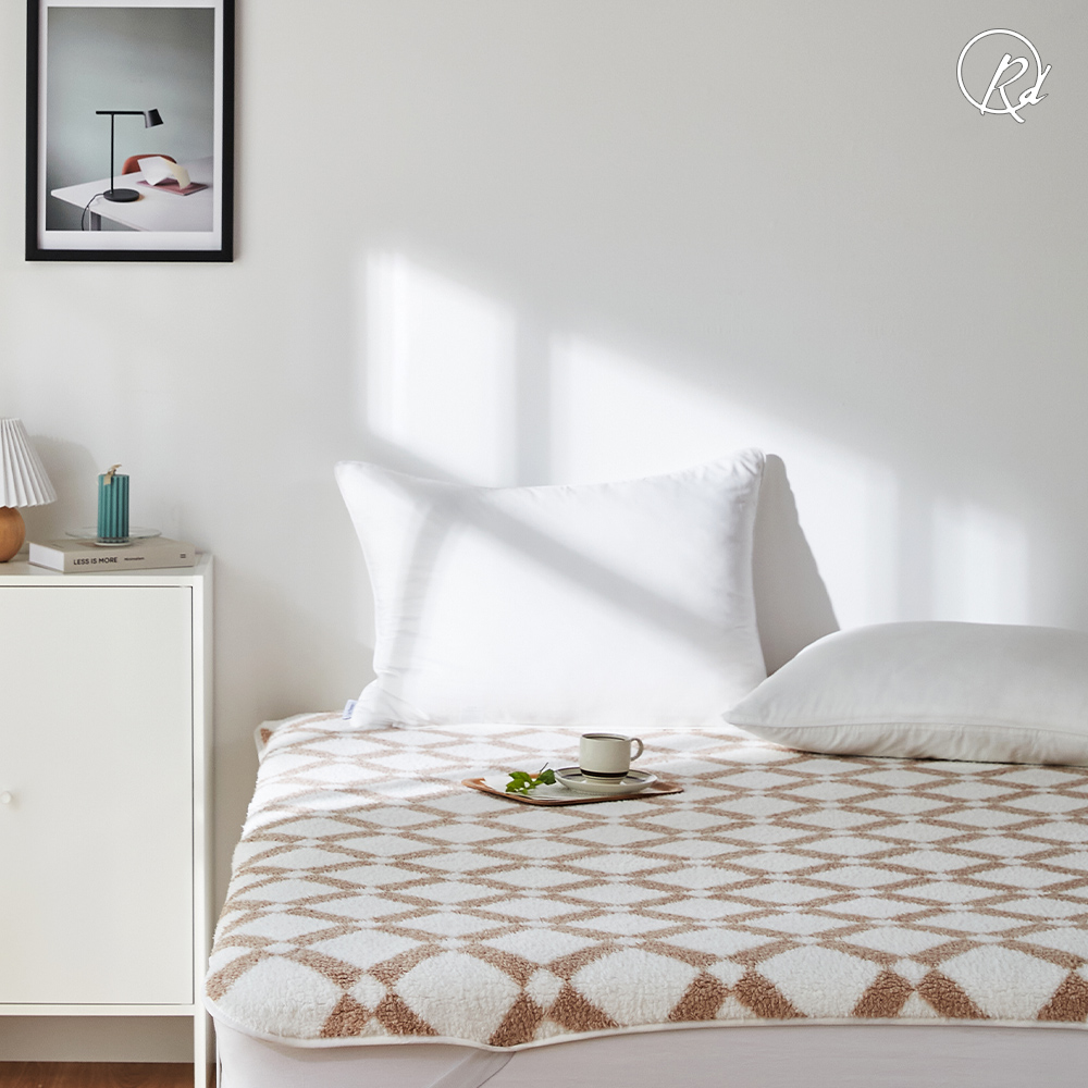 휴비스 접촉온감 패드 흡습발열 양털에코퍼 극세사 누빔 국내산 소형 대형 원형 사각 카펫 60x120