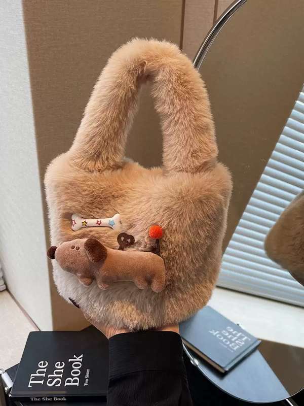 겨울 털가방 페이크퍼 밍크가방 토트백 강아지와펜장식 - 메인 이미지