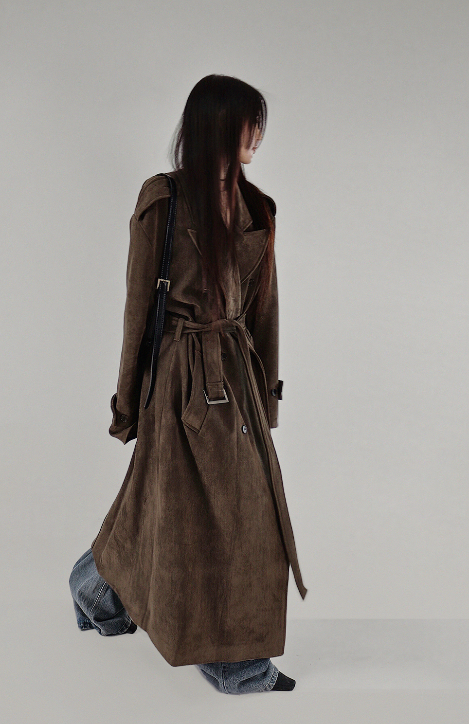 SUEDE DOUBLE TRENCH BELT LONG COAT 스웨이드 더블 트렌치 벨트 롱코트 (2COLORS) 상세 이미지 1
