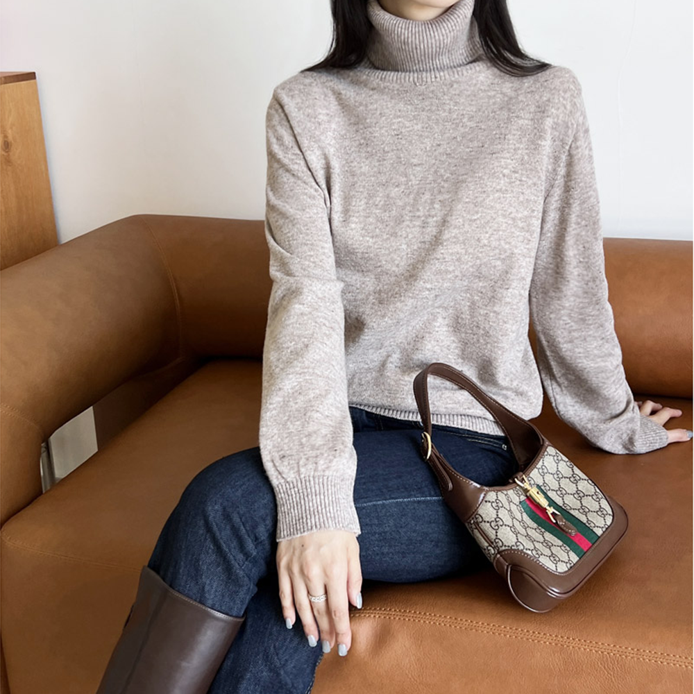 베이지색니트 얇은 폴라 목폴라 캐시미어 목티 긴팔 니트