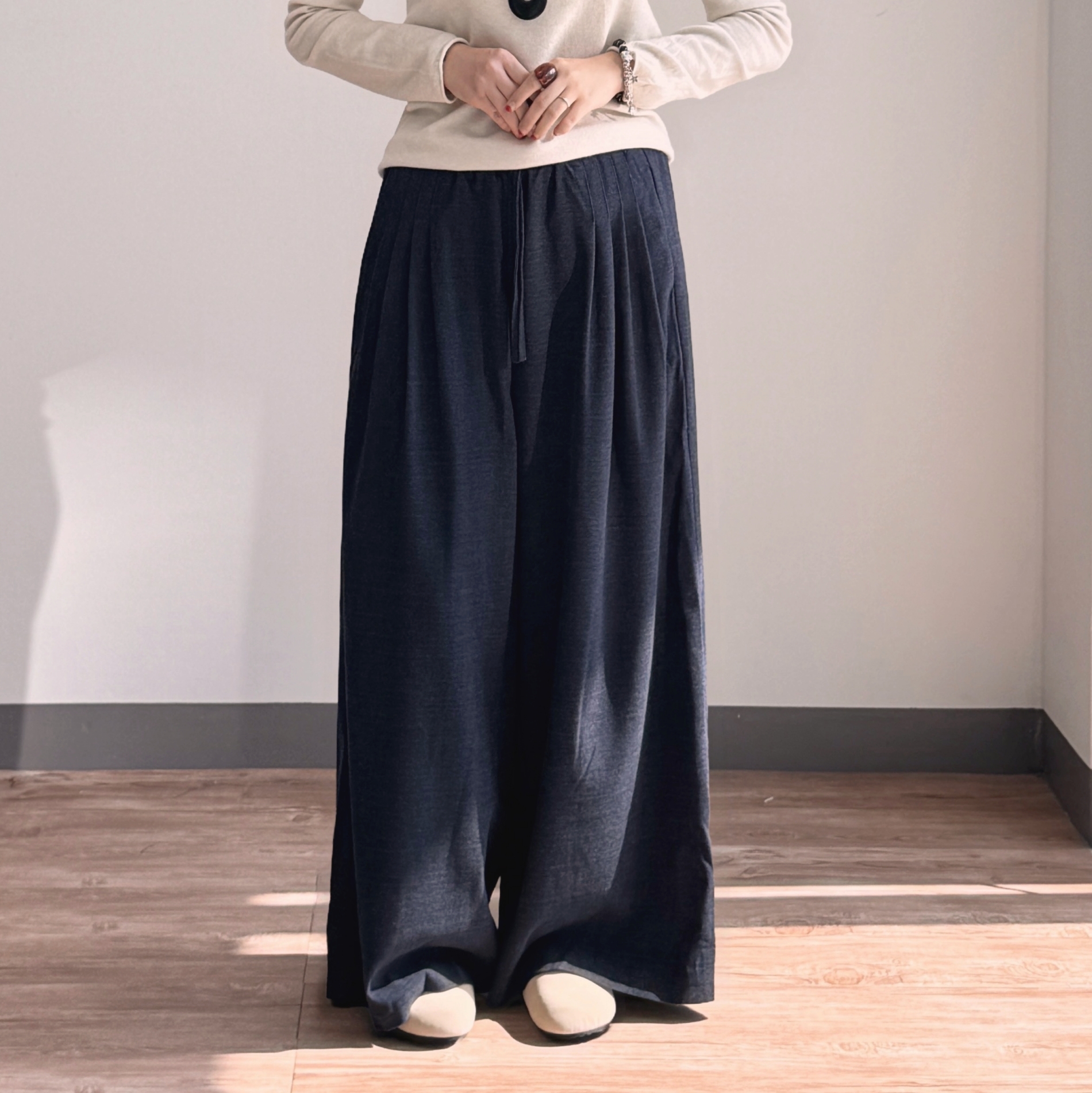밴딩와이드팬츠 루즈핏 핀턱팬츠 - 메인 이미지