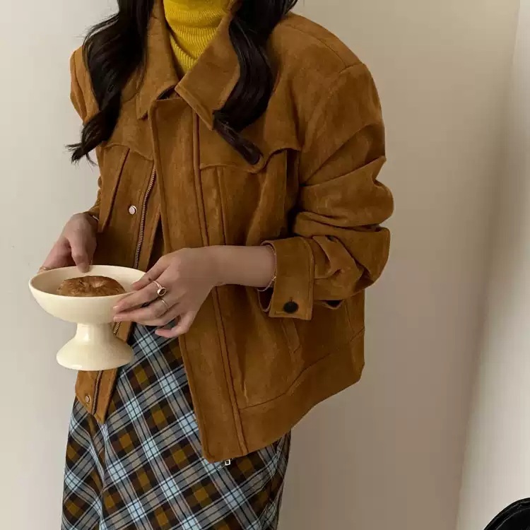 이시영 자켓 숏 인스타그램 스웨이드 간절기 의상 옷 패션 - 상품 이미지