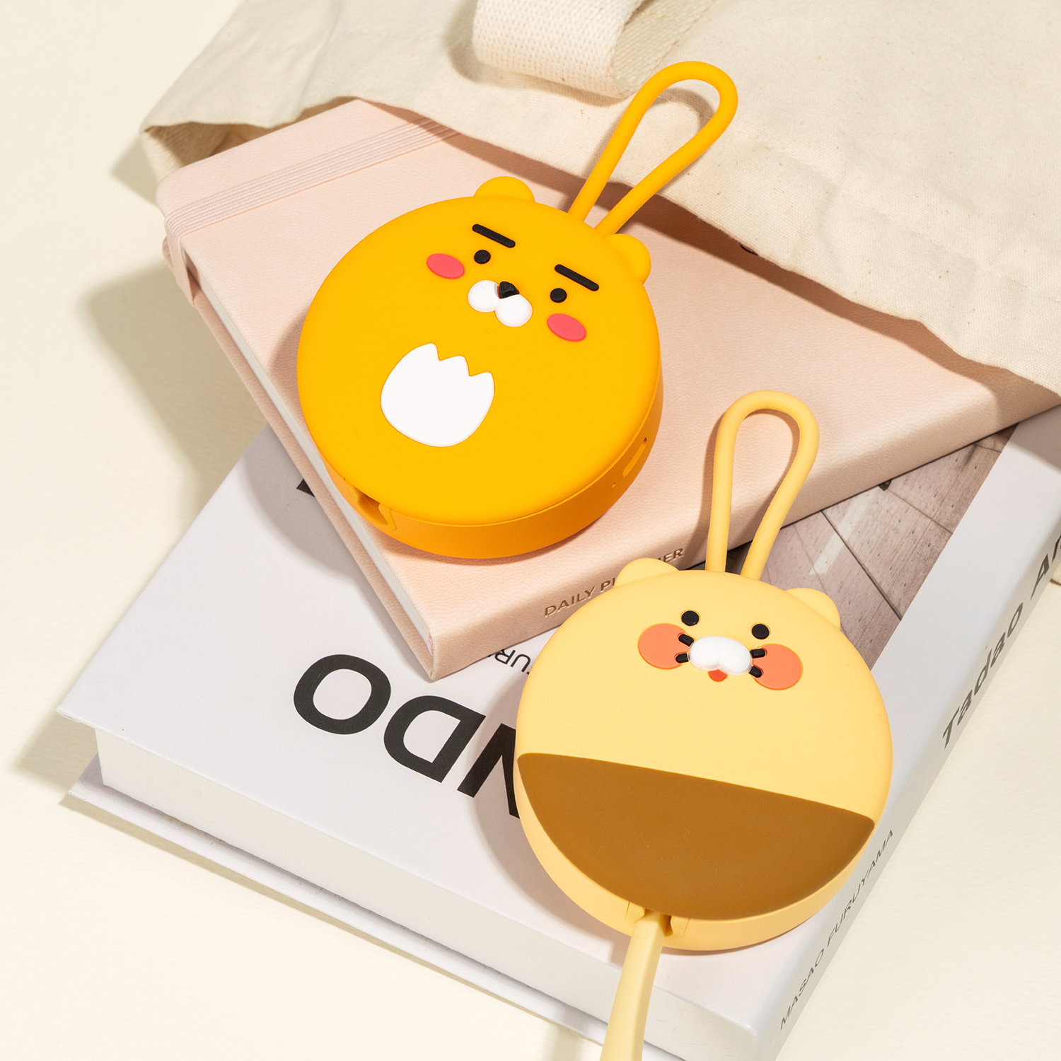 카카오프렌즈 휴대용 에그캡슐 UV 칫솔살균기 (춘식이) - 상세 이미지 5