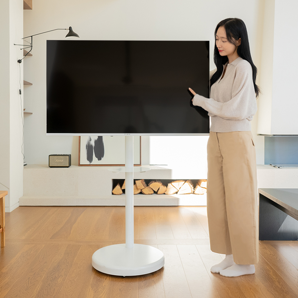 무빙큐빅스 삼탠바이미 화이트에디션 127cm(50인치) QLED 4K UHD 스마트티비 셋트 이동식 TV 삼텐 중소바이미
