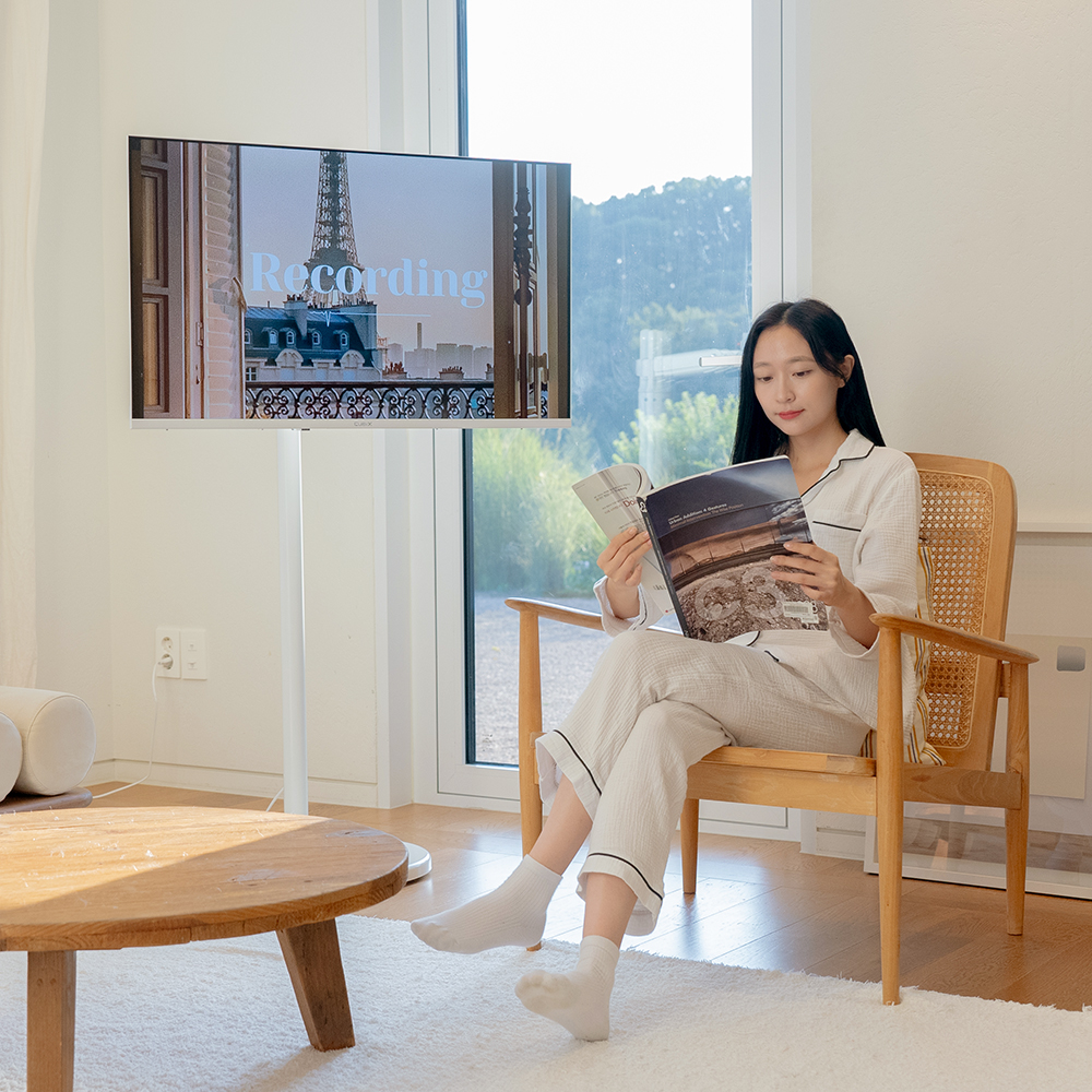 무빙큐빅스 삼탠바이미 화이트에디션 109cm(43인치) UHD 4K 스마트티비 X2 셋트 이동식 TV 삼텐 중소바이미