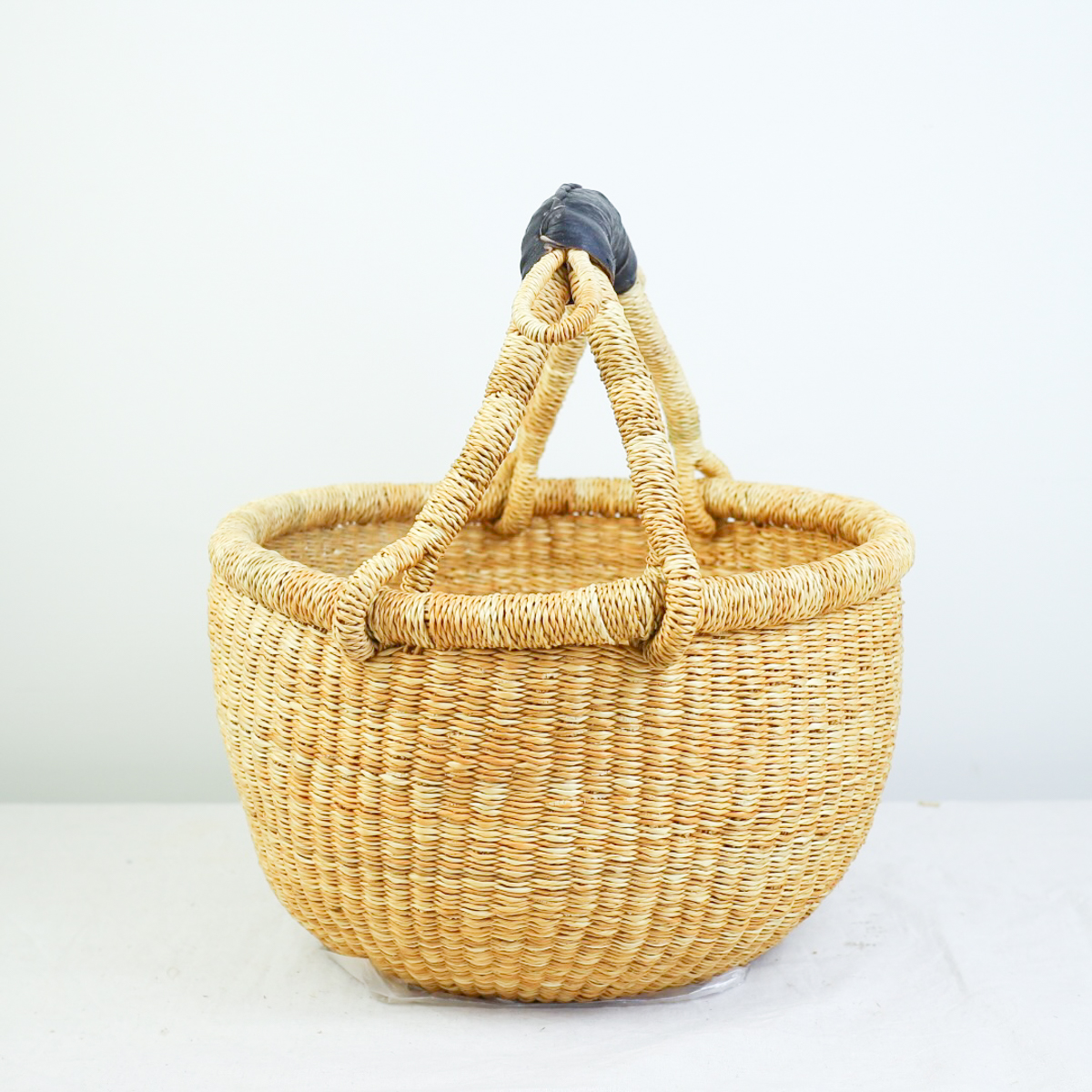 공정무역 볼가바구니 내추럴 블랙핸들 M - 상세 이미지 2